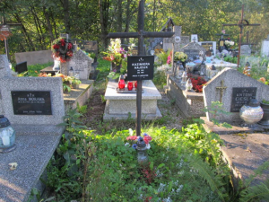 Das Grab auf dem Friedhof in Zakopane, in dem Friedhelm Hohmann mit zwei weiteren Personen beerdigt ist.